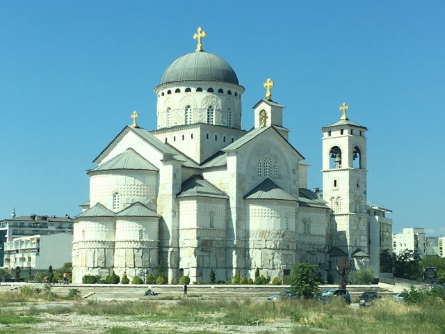 Kostel Vzken