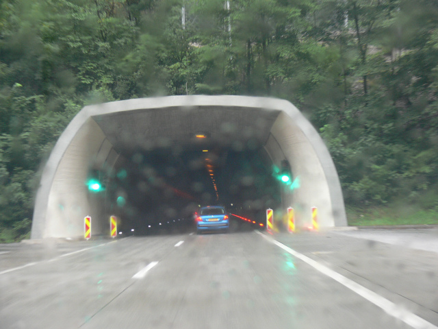 Ofenauer Tunnel (1390 m)