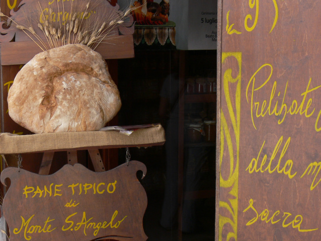 Typick chlb z Monte Sant' Angelo