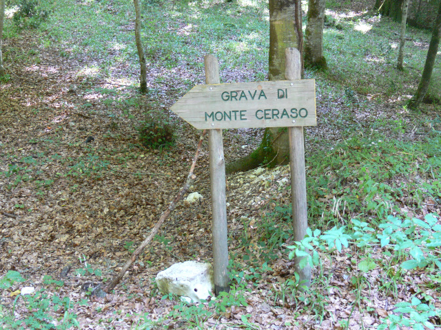 Smrovka ke Grava di Monte Ceraso