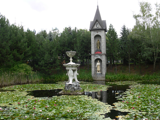 Fountain and Memorial of St. Peter