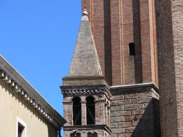Zvonika Chiesa di Santa Trinita