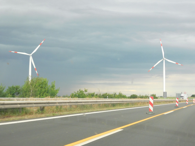 Větrné elektrárny u dálnice A38