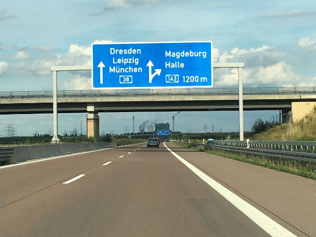 A38 ped sjezdem na Halle