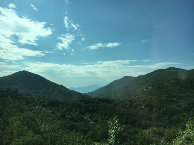 Pohled směrem k Albánii