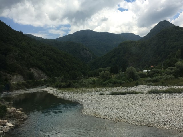 Řeka Tara u Moračko Trebaljevo