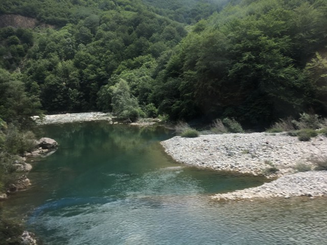 Řeka Tara u Sjerogošte