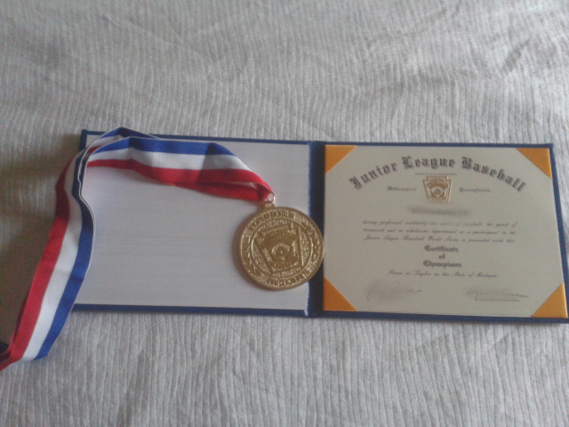Medaile s certifikátem účastníka JLWS
