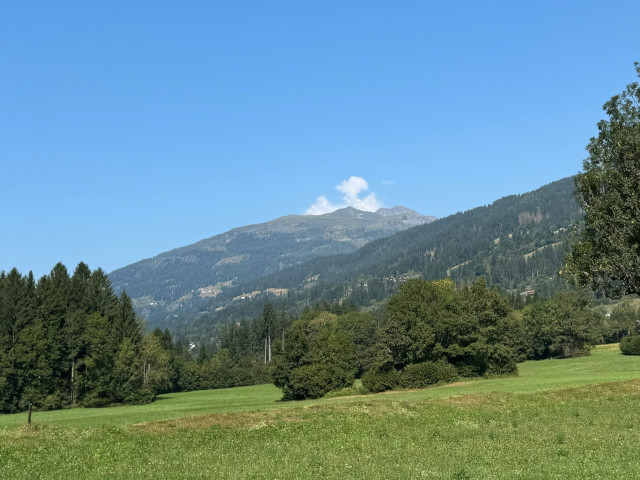 Mokarspitz, Rotwieland a Scharnik
