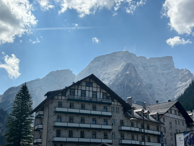Hotel Lago di Braies