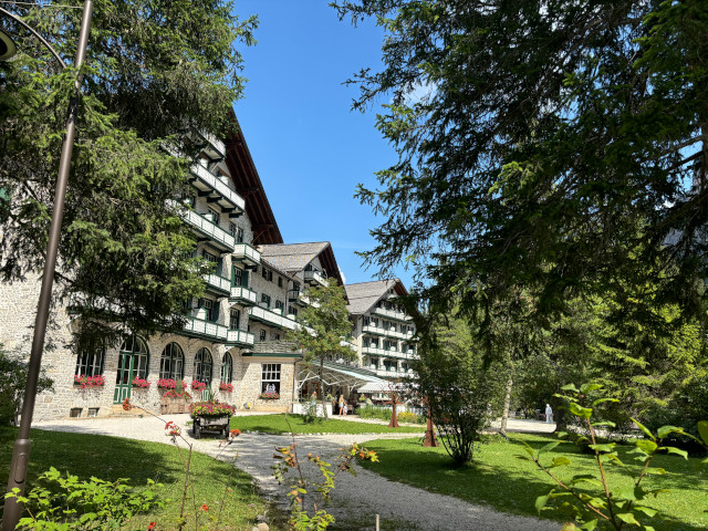 Hotel Lago di Braies