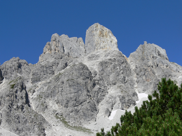 Bischofsmtze (2458 m)