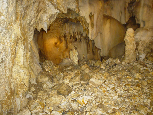 Jeskyňka