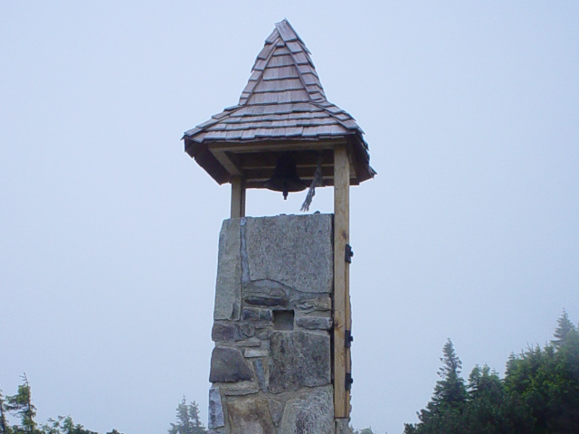 Zvonička u chaty