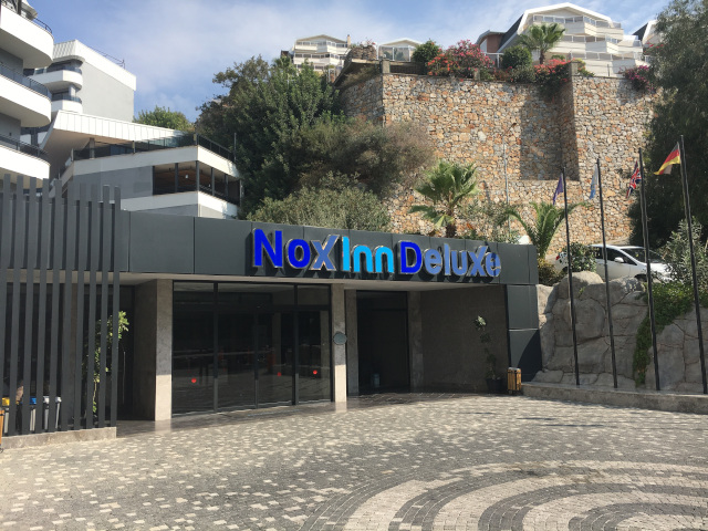 Hotel Nox Inn Deluxe