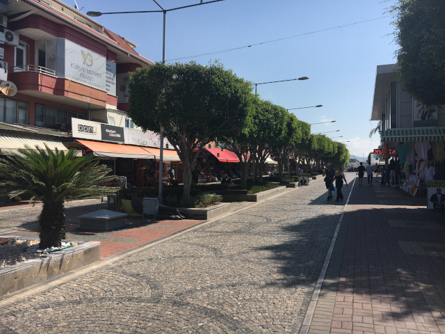 Pedestrian zone in Payallar