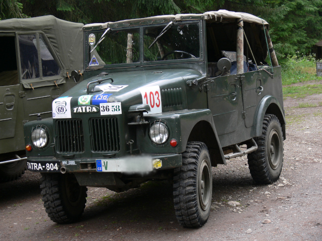 Tatra 804