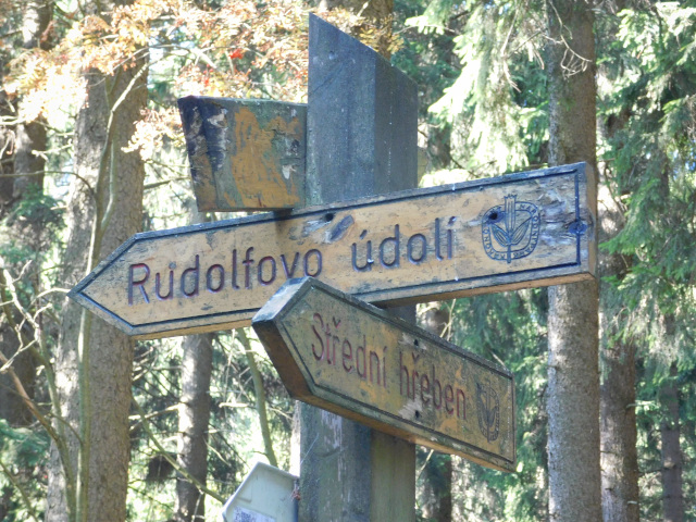 Rozcestnk nad Rudolfovm dolm