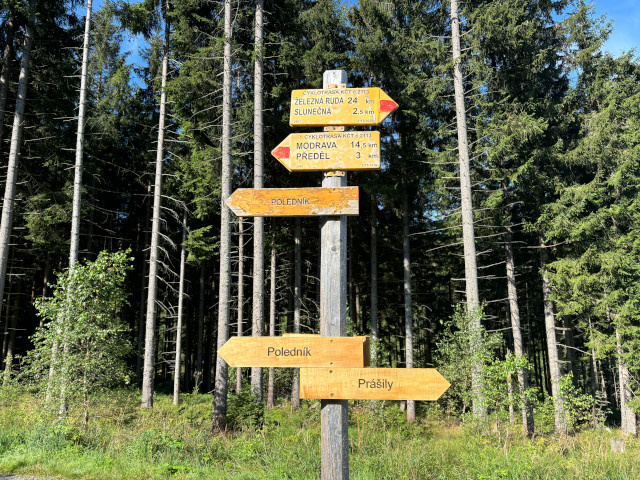Li dry (1013 m)