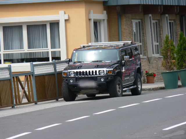 Hummer H2