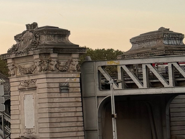Pont Charles-de-Gaulle