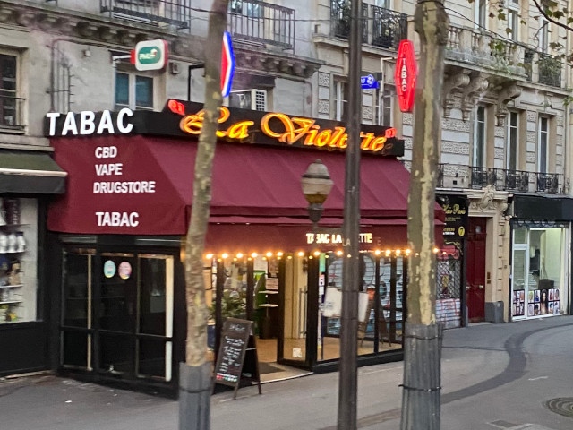 La Violette Tabac et Bar