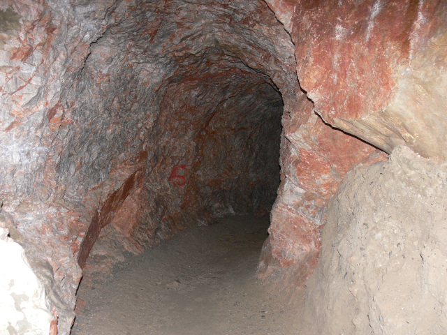 Tunel mezi Steinerhalle a Frauenhhle