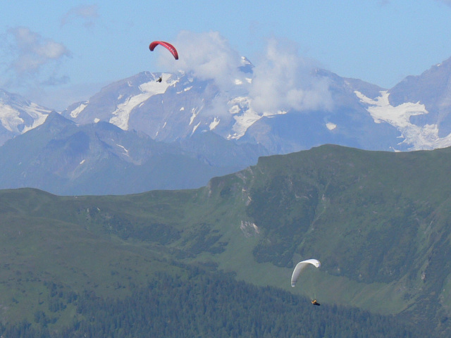 Paragliding