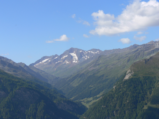 Roter Knopf (3281 m)