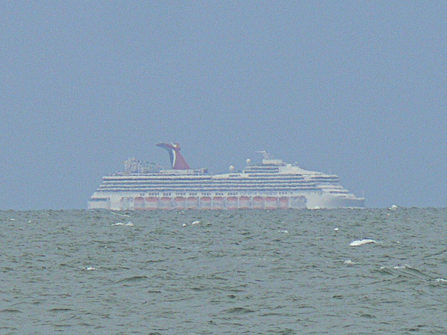 Turistická loď
