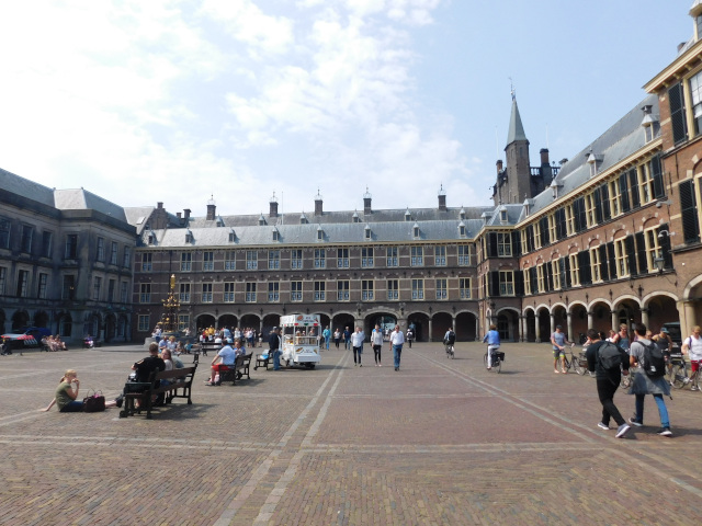 Binnenhof a Stadhouderspoort