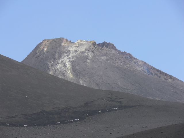 Jihovýchodní kráter (3294 m)
