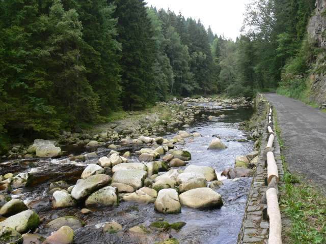 Naun stezka Povyd