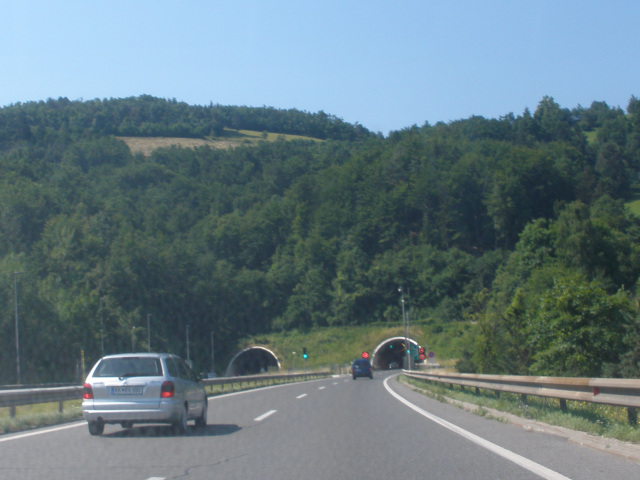 Tunel Pletovarje (728 m)