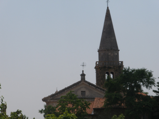 Kostel sv. Vida, Modesta a Krescencie