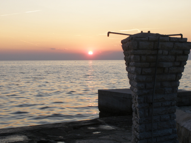 Zpad slunce na Katoro Beach