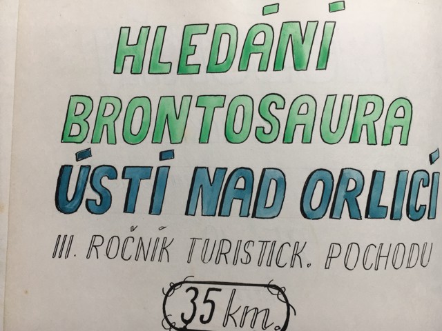 Článek Hledání Brontosaura