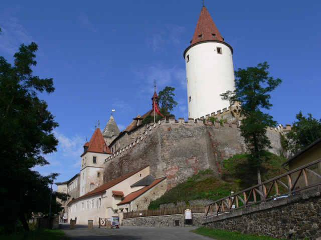 Kivoklt Castle